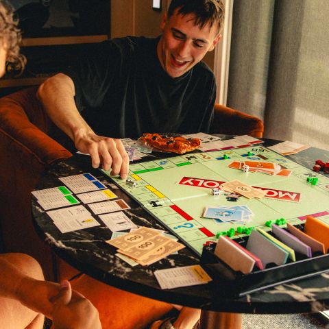 The show must go on! No matter how busy it gets! 🥲📲
#local #boise #apartments #livelocal #downtown #idaho #apartmentherapy #livelocal #struggleisreal