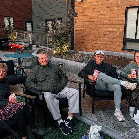 Just a bunch of Hocus Pocus on the pool deck last night 🪄🍿
#MovieNight #ResidentEvent #LiveLOCAL #LOCALBoise #Boise #LiveDowntown